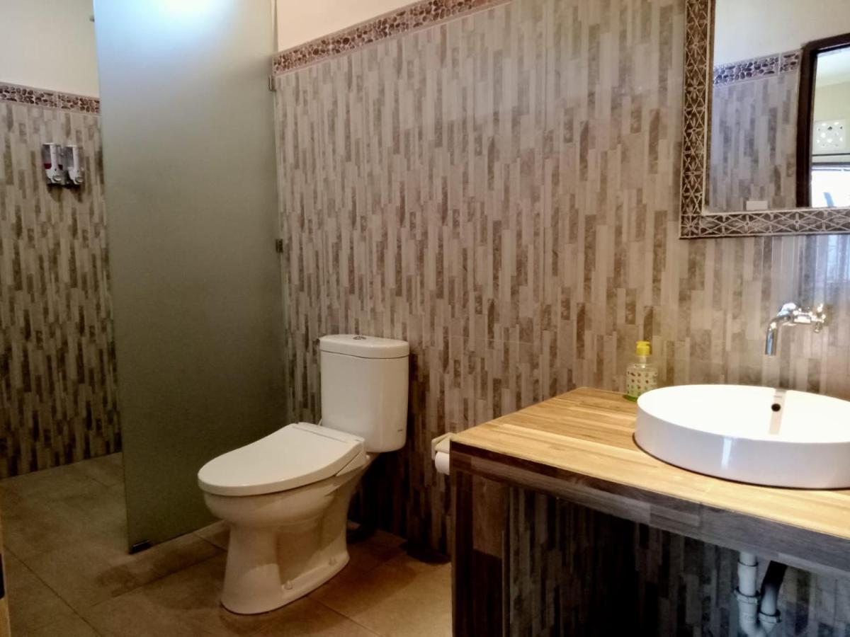 Yudis Guest House Ubud Exterior foto